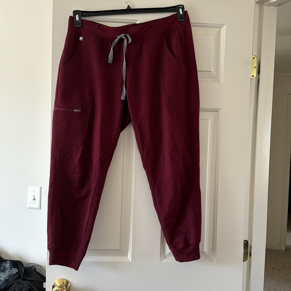 Figs jogger scrub pants